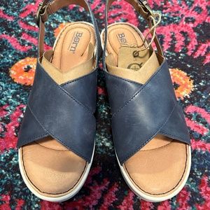 Born Sandals- blue Size 9